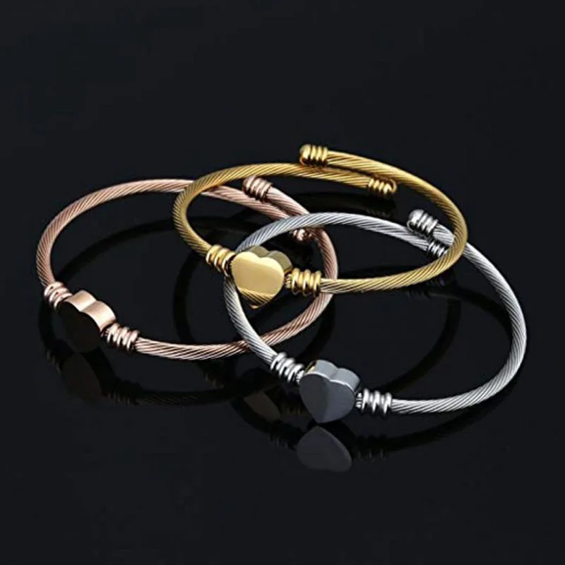 

Fashion Simple Jewelry Ladies Creative Woven Peach Heart Bracelet 3MM Stainless Steel Bracelet