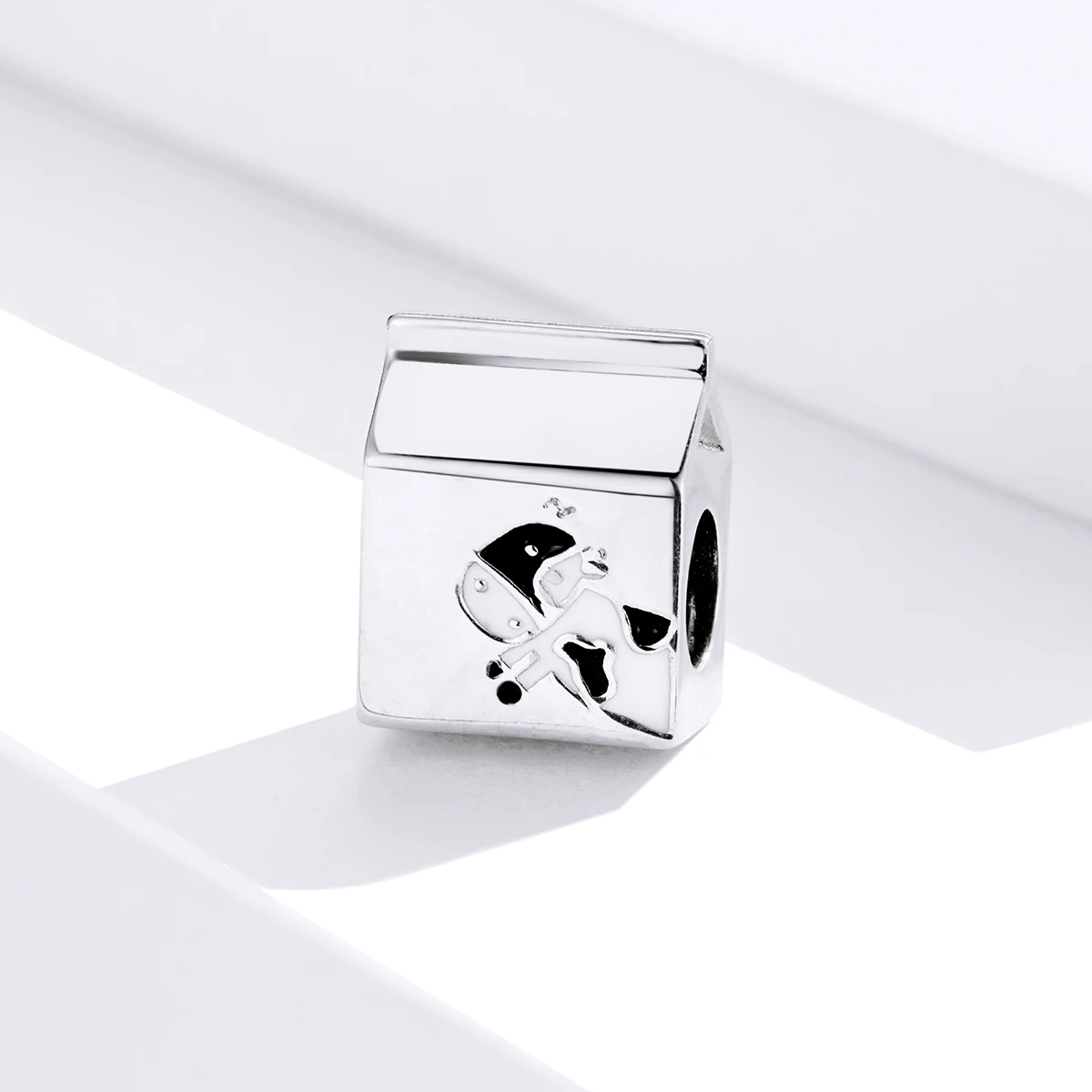 

SCC1494 Factory Supply Milk Carton Luxury Charms Custom For Jewelry Bangle Making