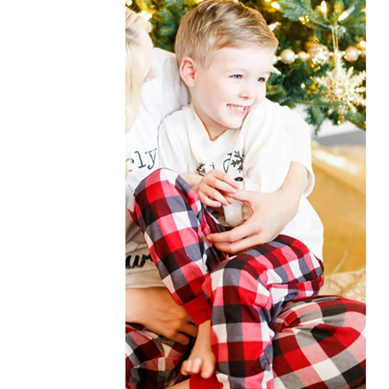 

Christmas casual wear Kid's Pajama Thermal Sleepwear Set parent-child series white t shirt and red plaid pants