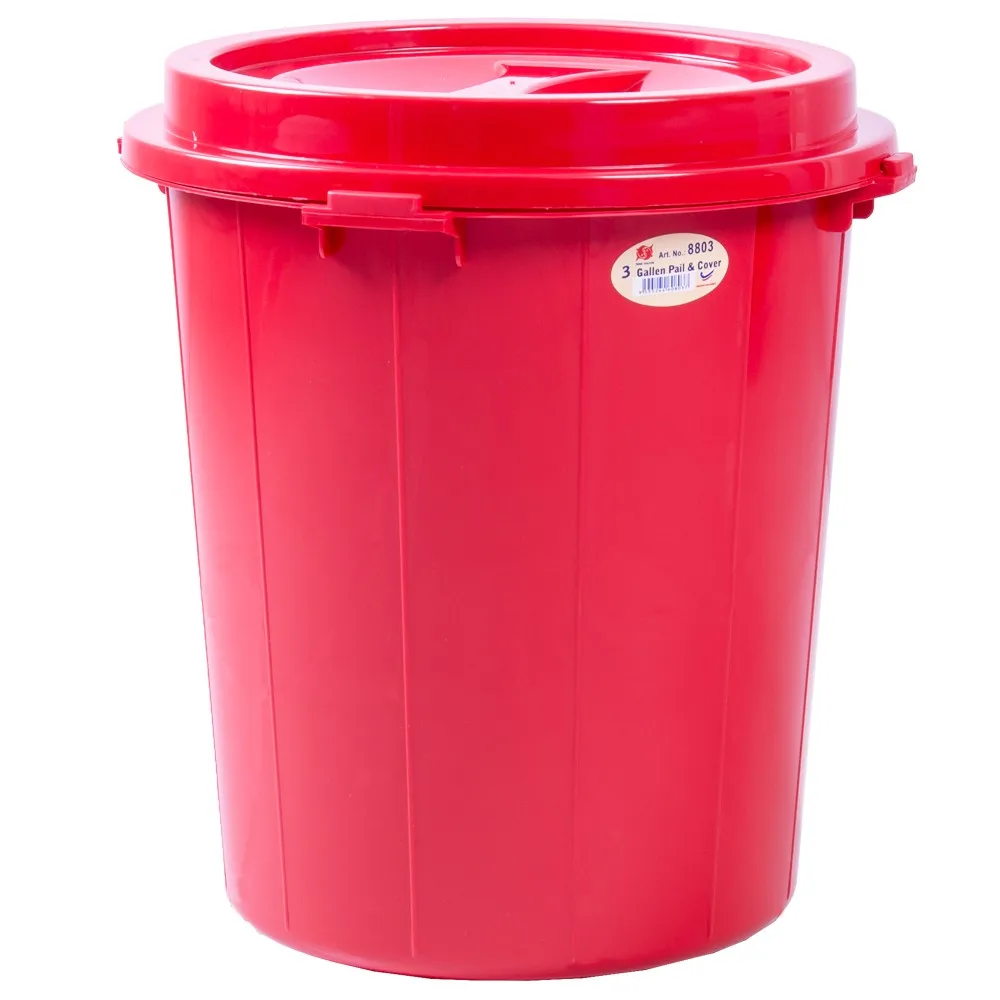 tall plastic bucket