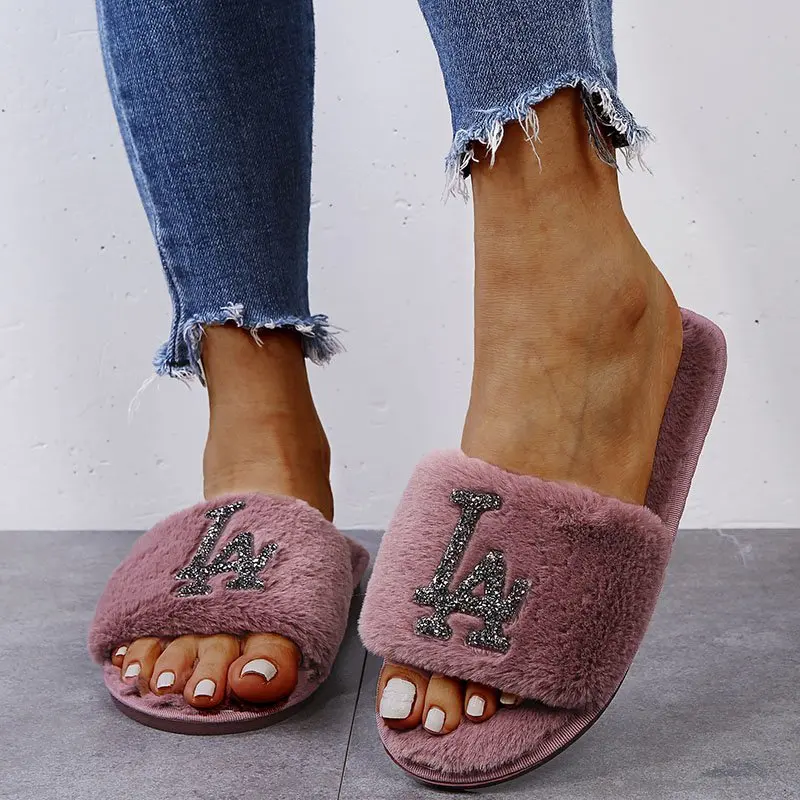 

Wholesale Fashion Lady Faux Fur Fancy Indoor Women Fur Slippers