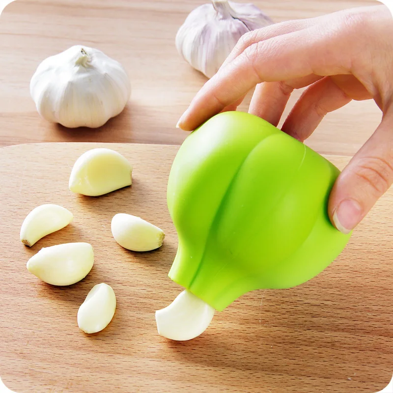 

X052 Silica Gel Garlic Peeler Manual Easy Clean Garlic Peeling Tool Creative Home Kitchen Gadget Silicone Soft Garlic Peeler, Green