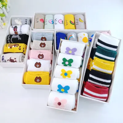 

BS02 Wholesale 5 pairs fashion cotton men casual dress business custom gift box socks