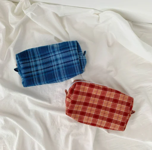 

New Polyester stripe colorful waterproof beauty case bag custom beauty case makeup bag cosmetic