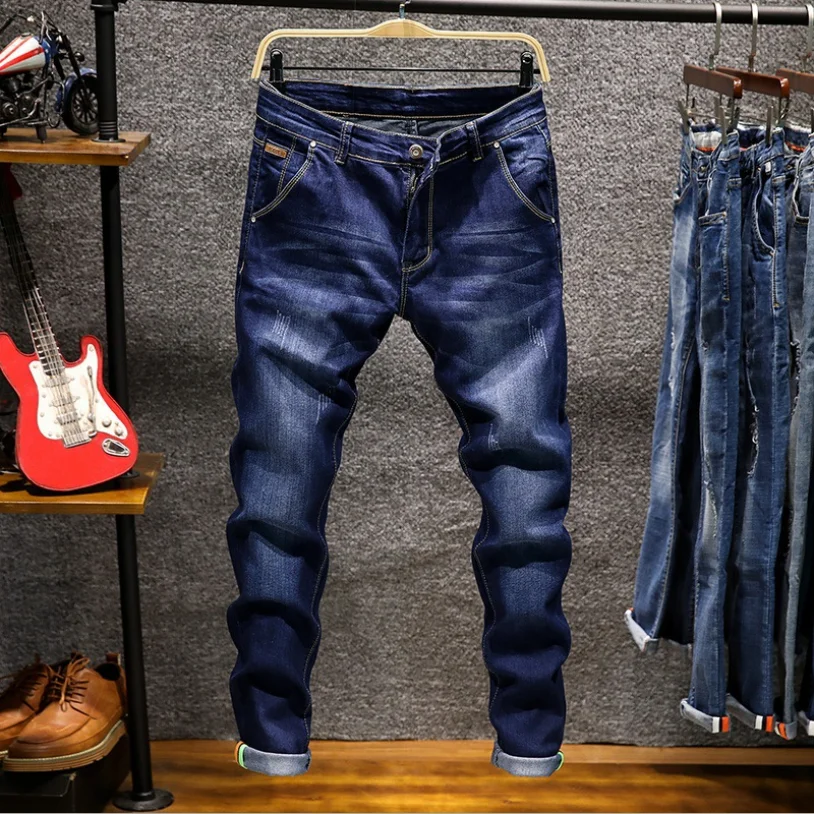

2021 The new men's fashion show thin jeans stretch bull-puncher feet pants