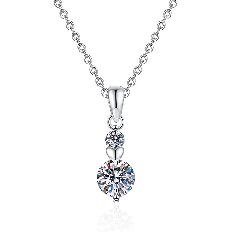 Wholesale 925 Sterling Silver Moissanite Pendant Simple Korean Version of Heart to Star 1 Carat Moissanite Necklace for Women