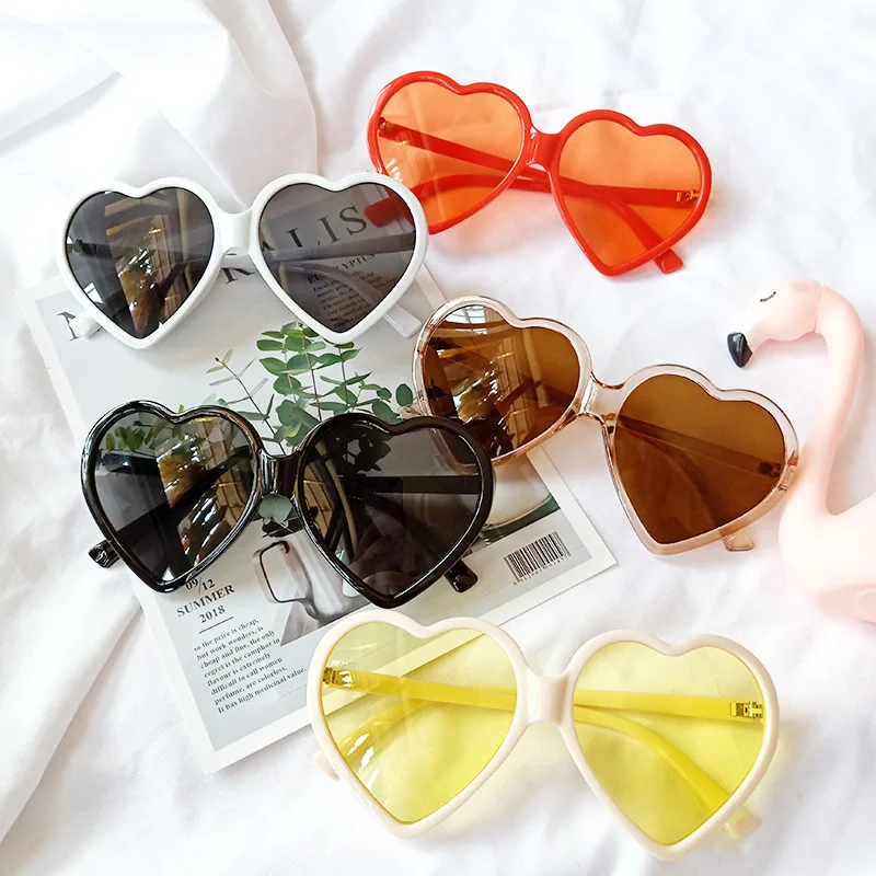 

2020 fashion heart sunglasses wholesale