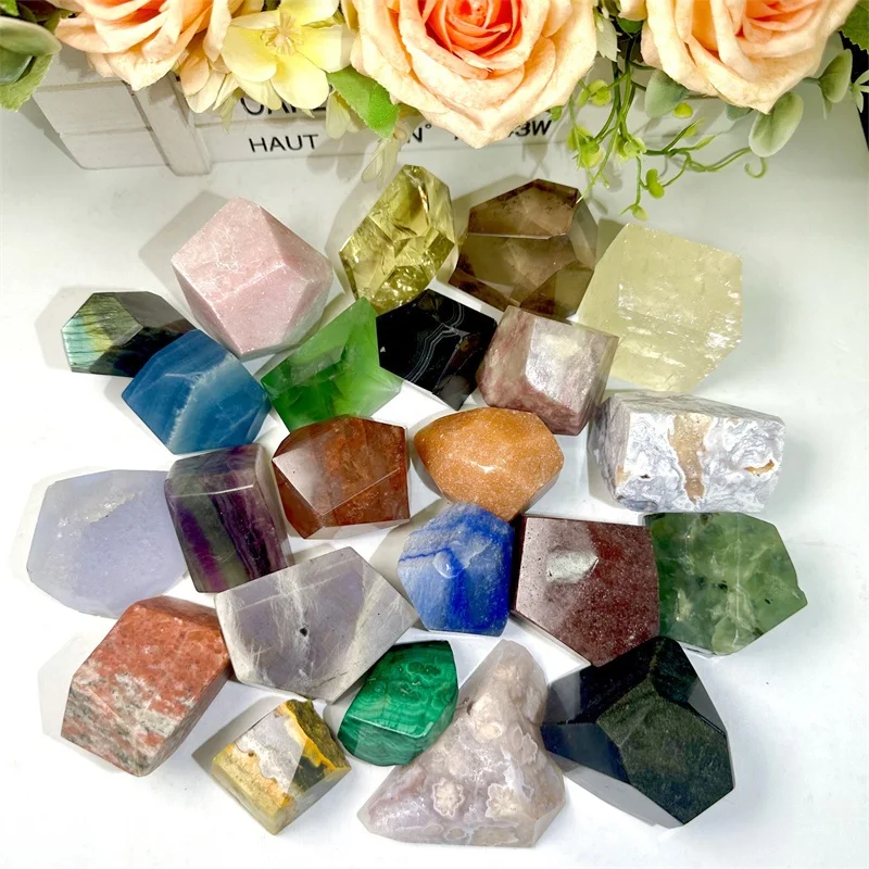 Multi-Crystals Mixed Different Materials Wholesale Price Natural Freeforms Smoky Clear Quartz Amethyst for Decoration