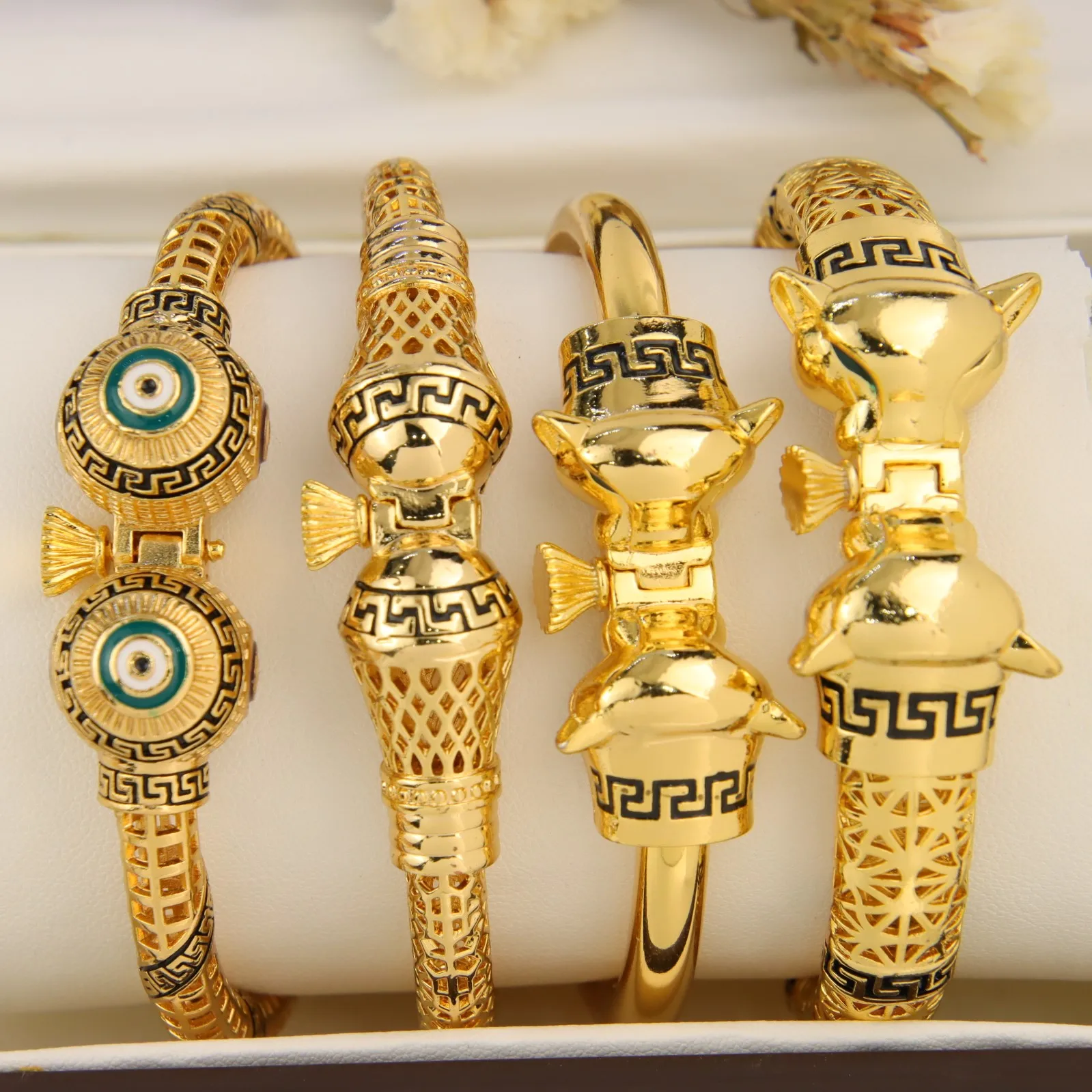 

Amazon Hot Sale Ethnic Gold Plated Bracelet Animal Pabther Vintage Devil Eye Bracelet