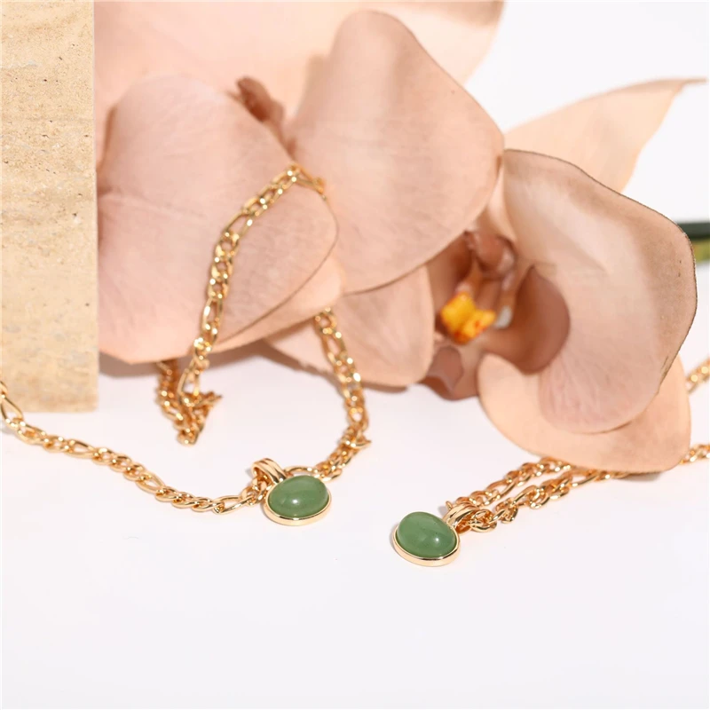 

Stainless Steel Titanium Green Aventurine Natural Stone Figaro Chain 18k Gold Earring Necklace Set