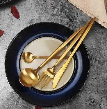 

Drop Shipping 4pcs Stainless Steel Gold Cutlery Dinnerware Set Fork Knife Scoops Flatware Set