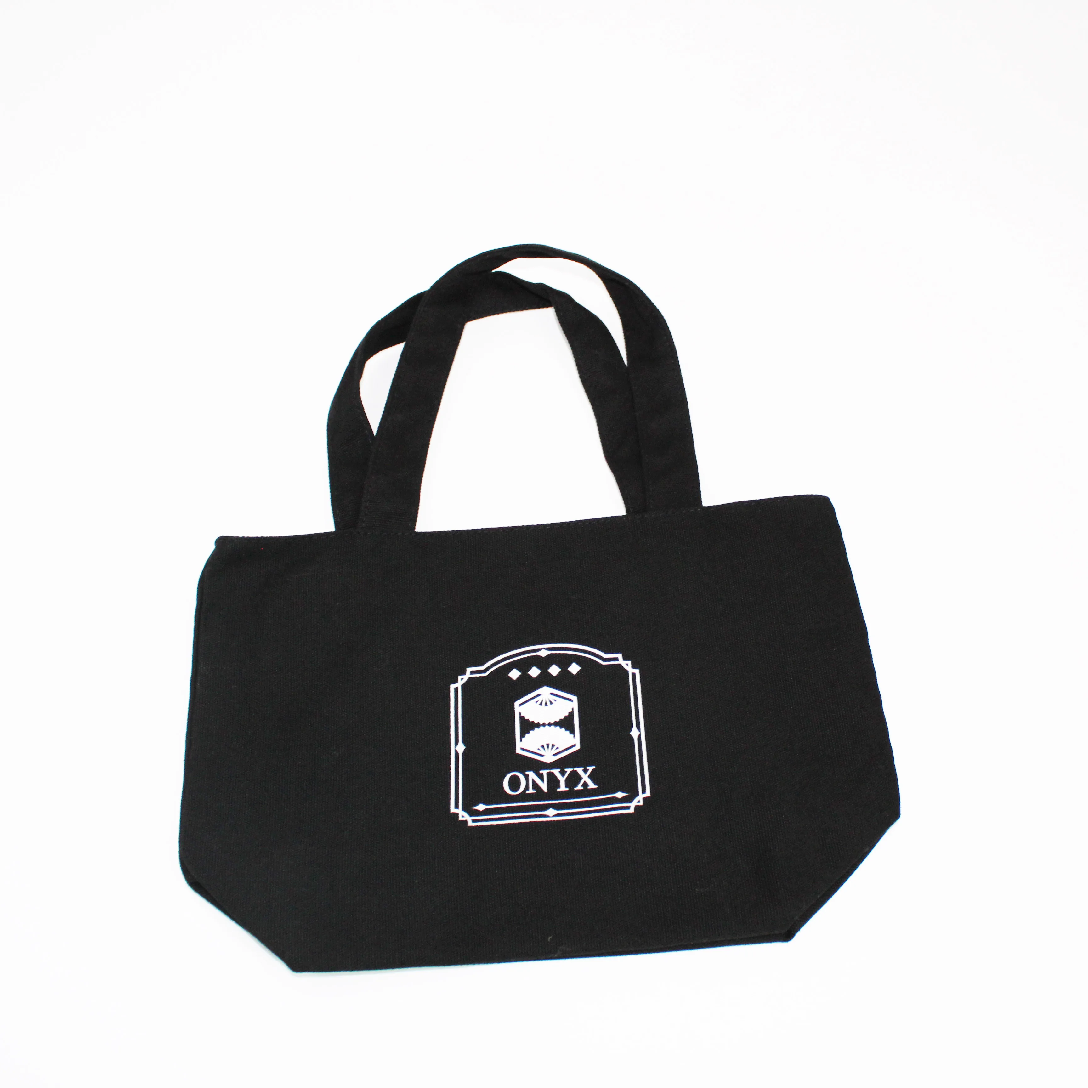 

Waterproof bag handbag environment-friendly materials today is the most popular style, Customizable