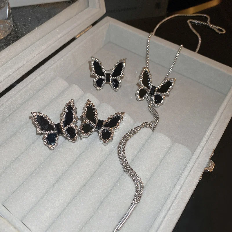 

3 PCS/Set Butterfly Necklace Earrings Rings Charm Pendant Women Black Diamond Butterfly Jewelry Set