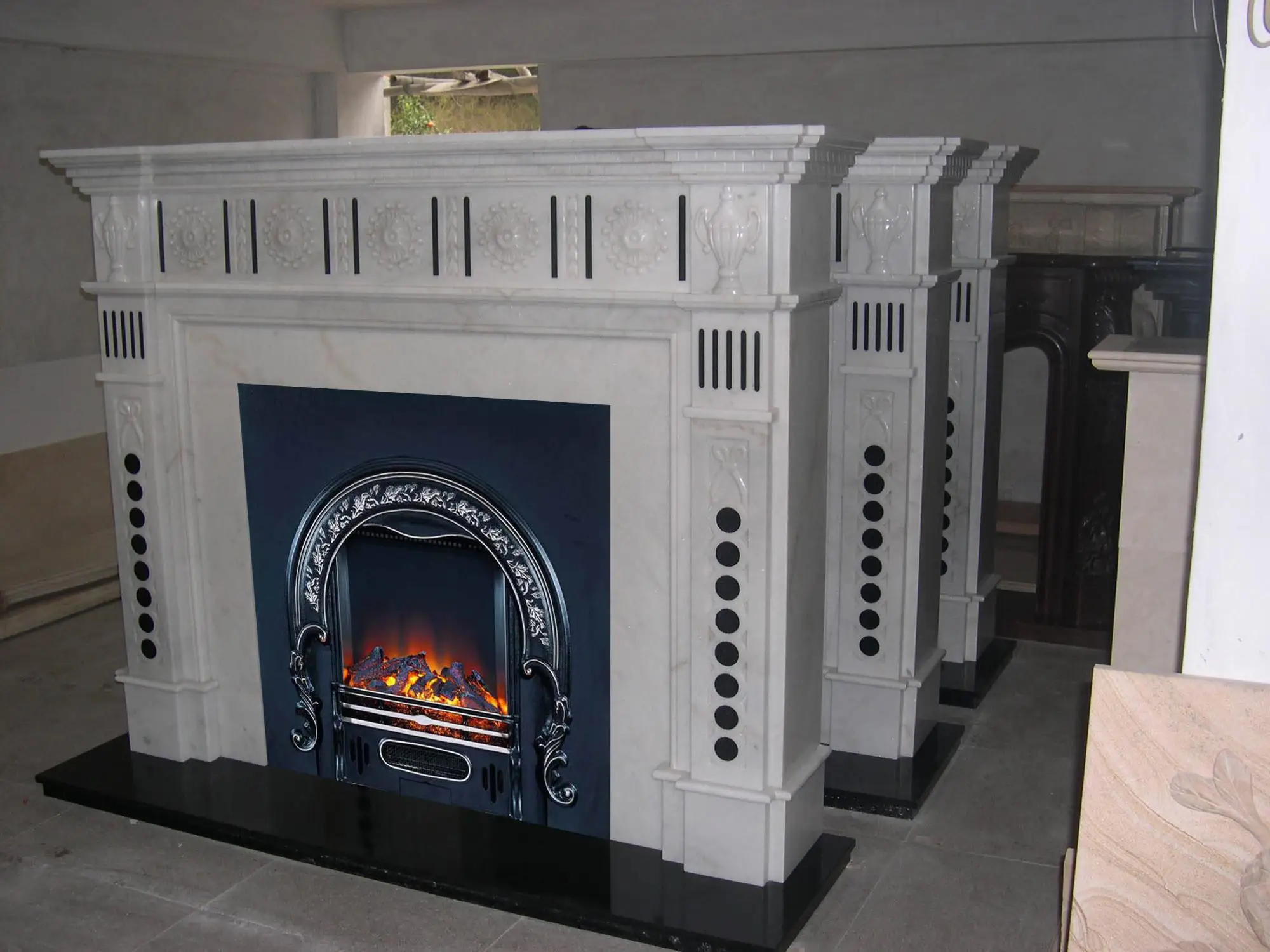 Fireplace (3).jpg