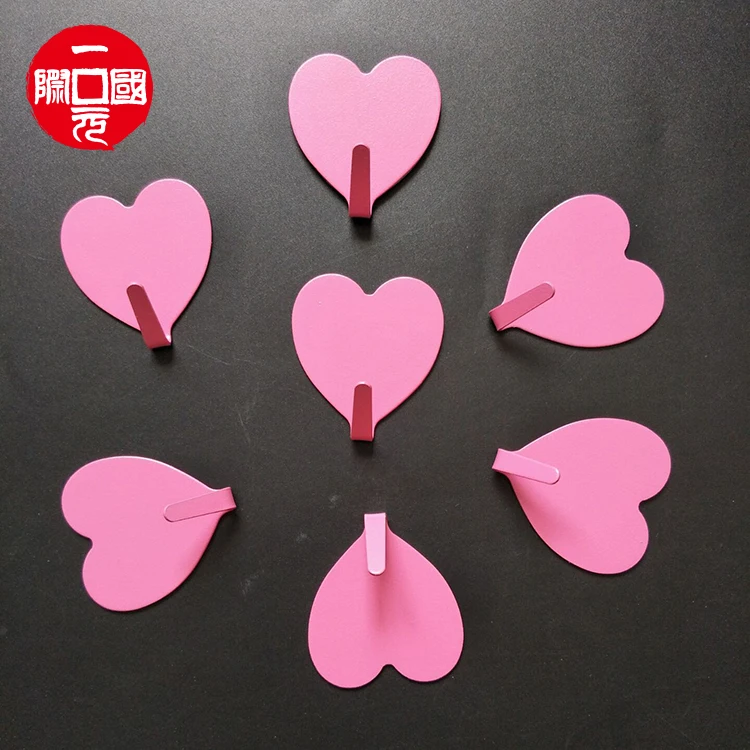 

New Korean ins minimalist love pink hook strong sticky hook girl heart heart-shaped peach heart seamless sticky hook