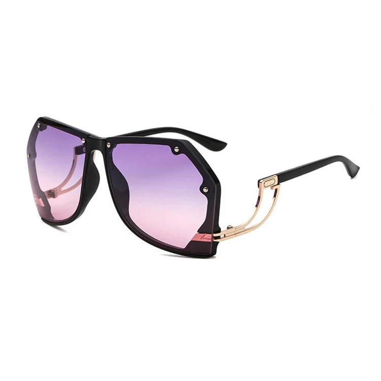 

New Ocean One-piece Sunglasses Fashion Retro Glasses Individual European And American Big Frame Sunglasses, Picture shows