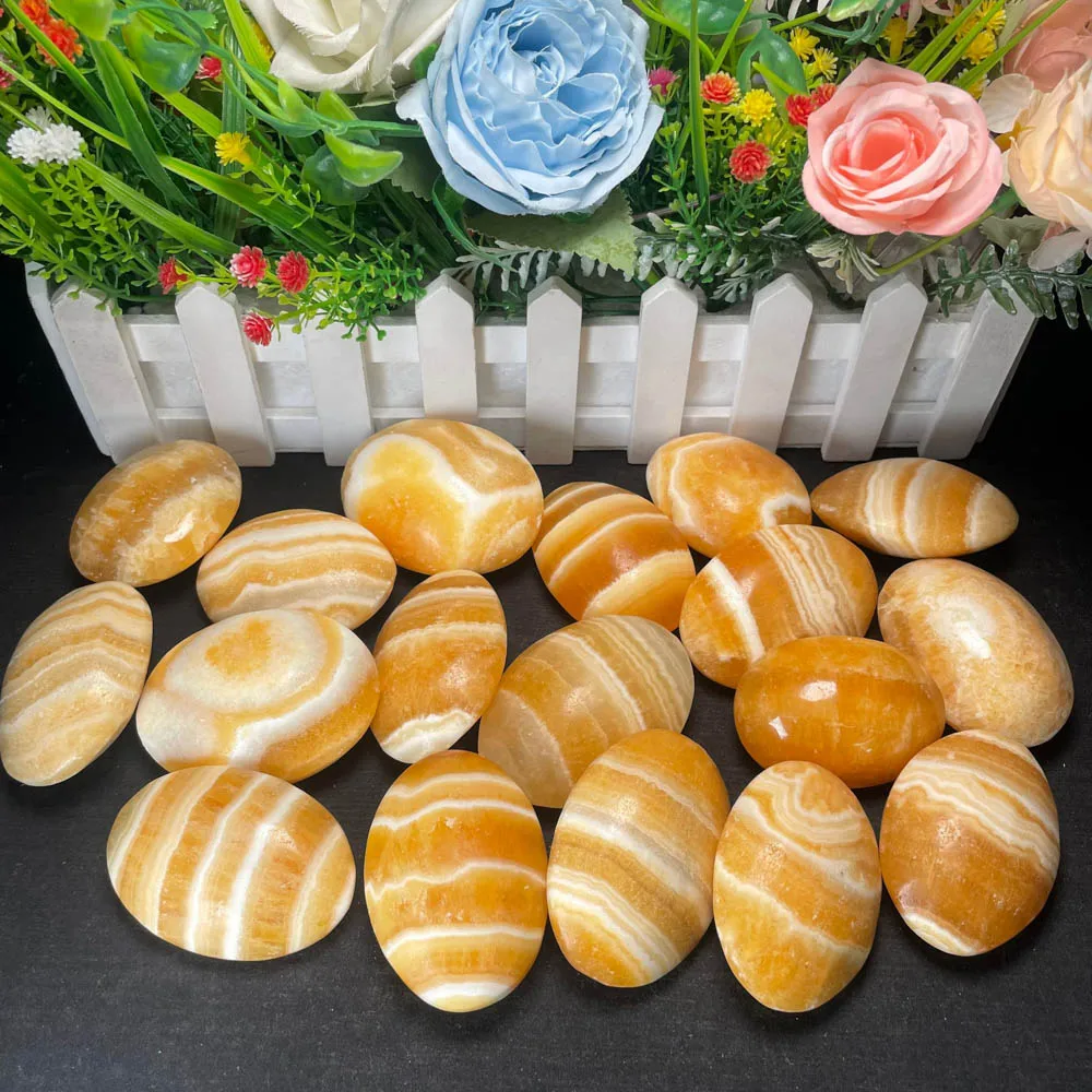 Hot Selling Natural Crystal Quartz Play Healing Orange Frozen Stones  Yellow Calcite Palm Stone for Decoration Gift