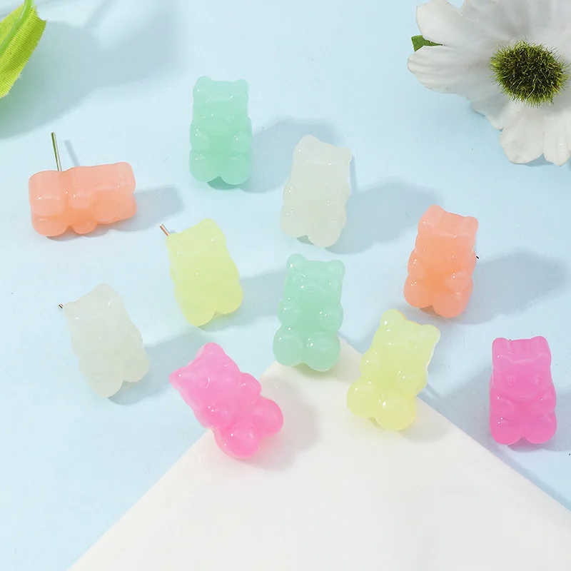 

OUYE Wholesale candy color resin bear earrings three-dimensional touch bear cartoon cute bear earrings female, Colorful