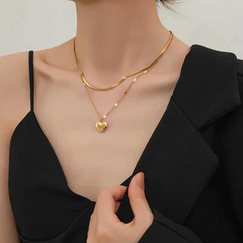 

2023 GT arrival simple heart-shaped clavicle chain waterproof necklaces layered stainless steel necklace