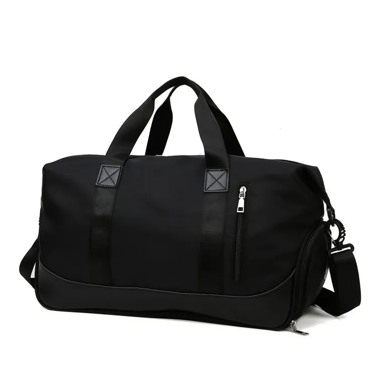 

Wholesale Promotional Men Nylon Custom Logo Fitness Sports Gym Bag