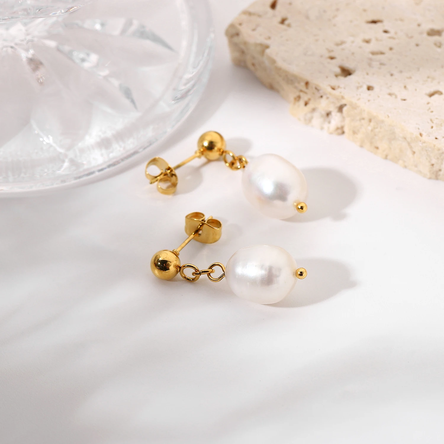 

New Arrival Stainless Steel Freshwater Pearl Earrings Geometric 18K PVD Coating Natural baroque pearl earrings