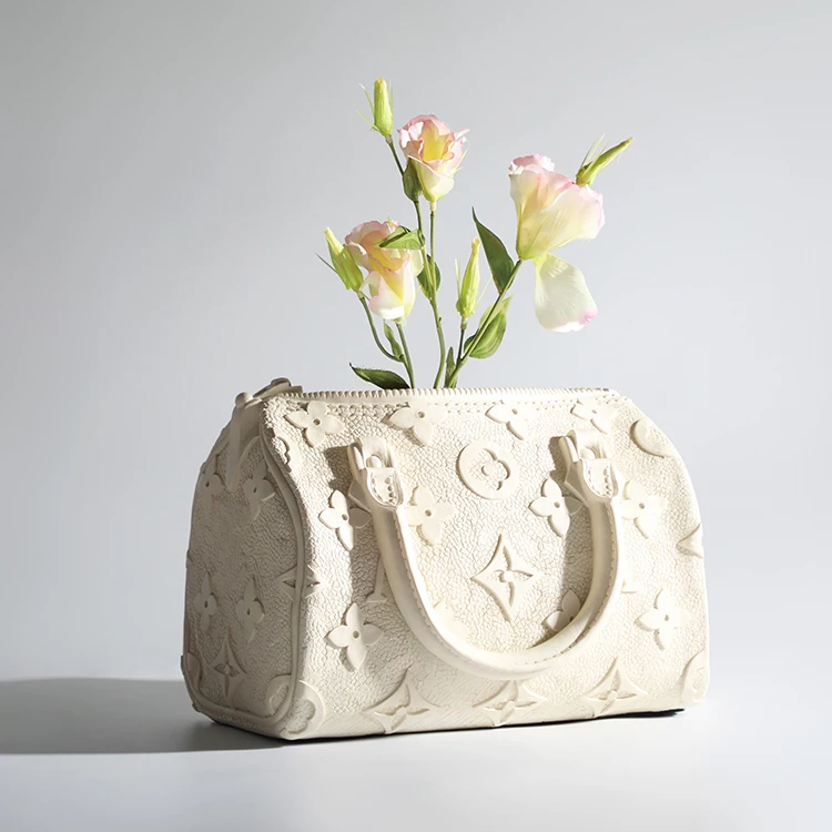 

Custom Ceramic Carved Creative Bag Vase Decoration Flower Pot Vase For Home Decor Modern Nordic Resin Centerpieces Vase wedding, White