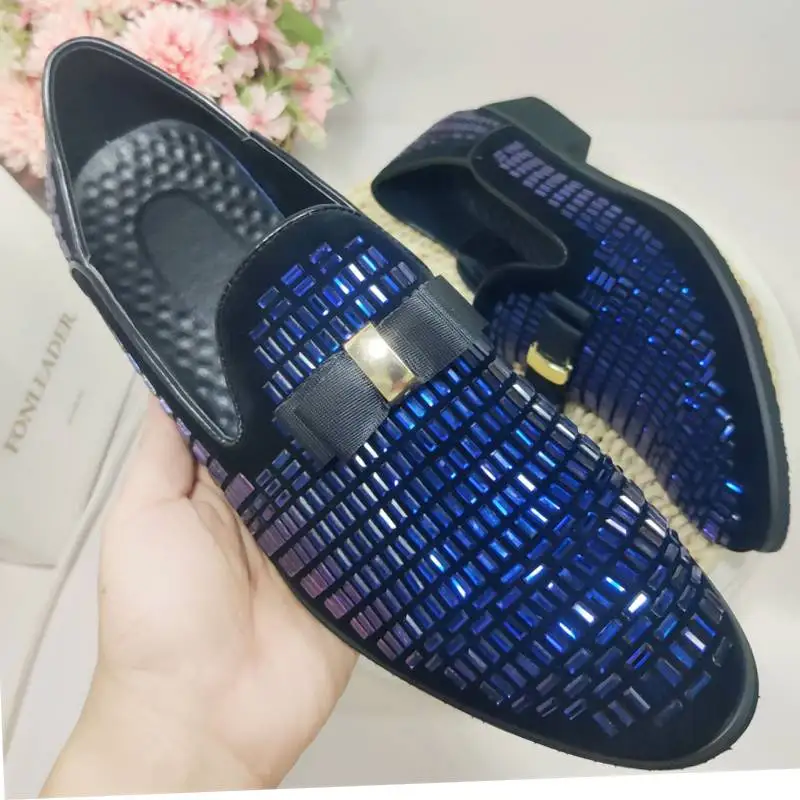 

Glitters Material Comfortable Slip On Business Wear Men Formal Dress Shoes