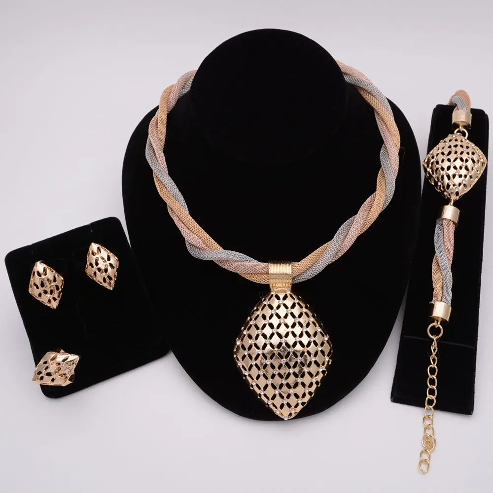 

24k gold dubai the latest fashion design hot sale african jewelry sets, Golden
