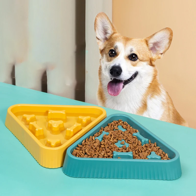 

Useful Anti Choke Pet Dog Feeding Bowls Plastic Triangl Shape Slow down Eating Food Prevent Obesity Healthy Diet Dog Accessories