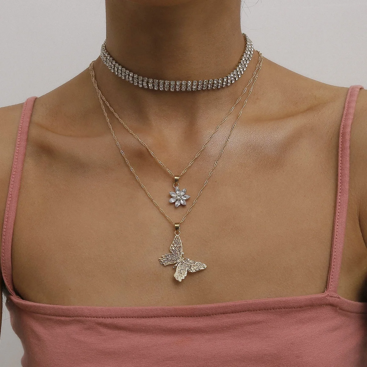 

Luxury Multilayer Clear Tennis Chain Butterfly Choker Necklace Women Iced Out Bling Chain Rock Hip Hop Necklaces Jewelry, Picture shows