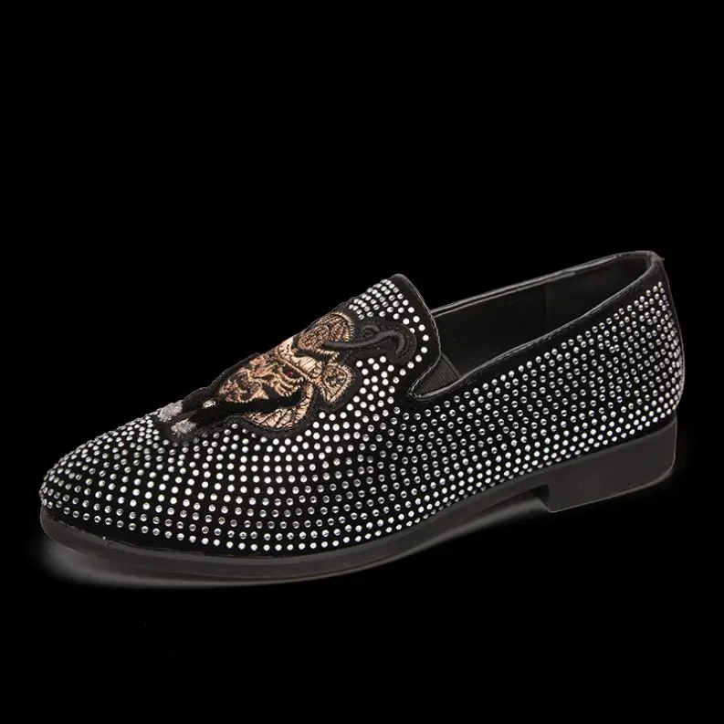 

Indian Fashion Best Brand Loafers Bright Leather Brazil Men Shoes Moccasin, Black, silver