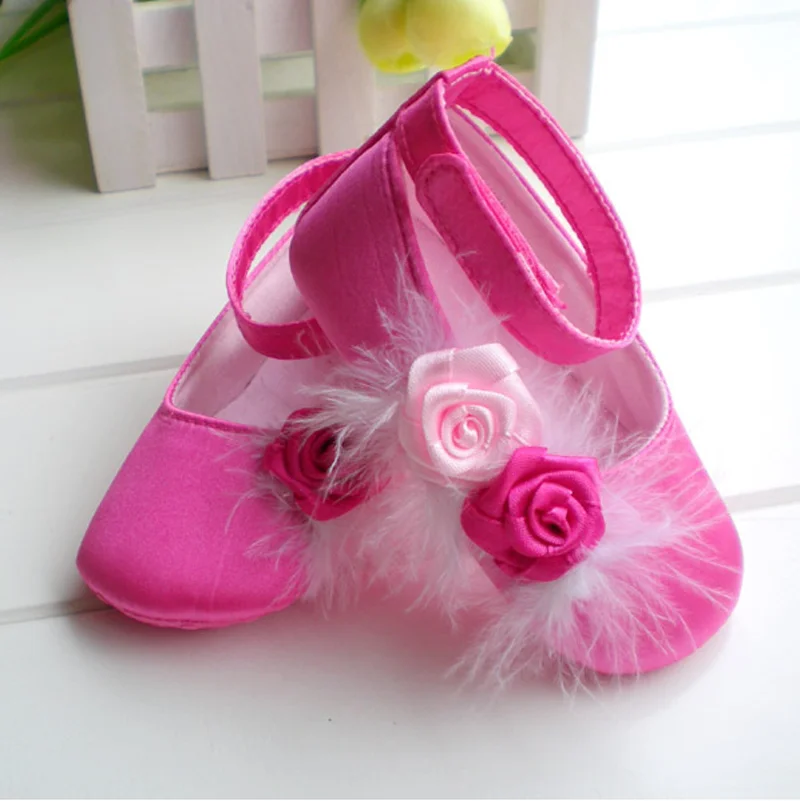 

New Arrival Cute And Funny Design Soft Sole Cotton Newborn Baby Shoes, Multi colors