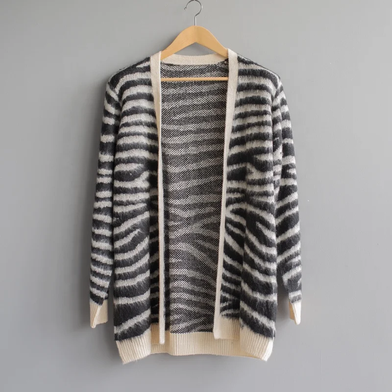 

Tiger pattern Pattern Jacquard Knitwear Custom Ladies Women mohair Long Cardigan Sweater
