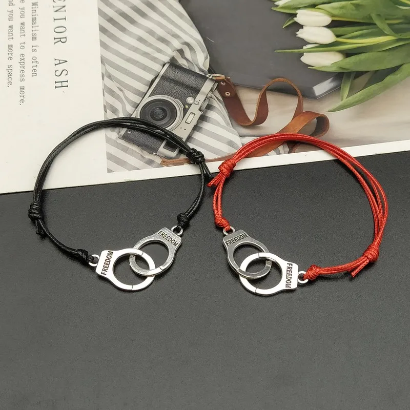 

2 Pcs Handcuff Bracelet Set Adjustable Rope for Women Men Friendship Couple Bracelets Matching Bracelets, Picture shows