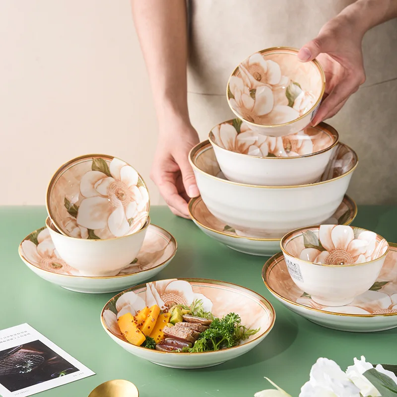 

Attractive Price New Type Camellia 16-piece Set Personalized Luxury Cutlery Set