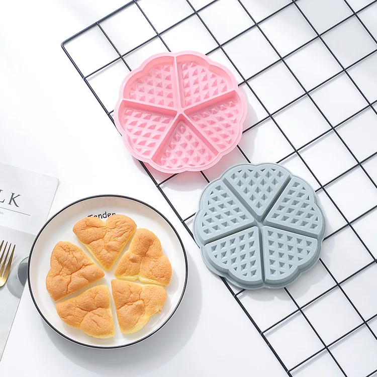 

Silicone 5 Heart Shaped Waffle Mould Cake Baking DIY Mould Household