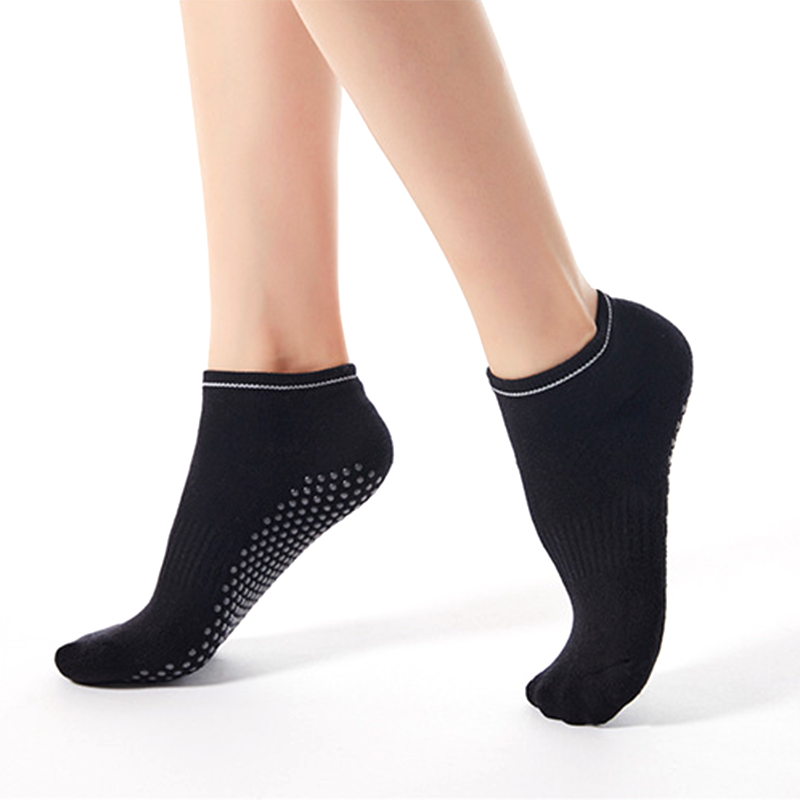 

Non Slip Cotton Fitness Custom Pilates Yoga Sock For Woman