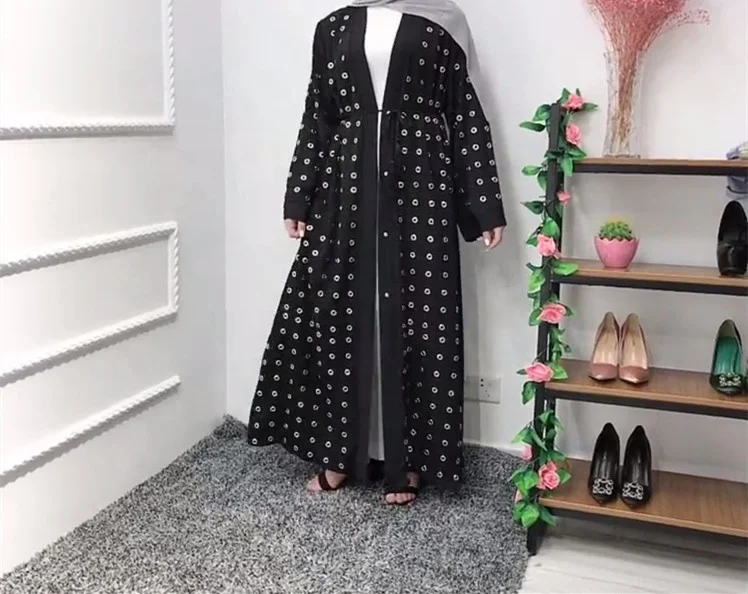 

FREE SHIPPING Popular Design High Fashion Turkish Muslim Dresses With Metal Circle Trim Black Dubai Abaya Islamic Clothing