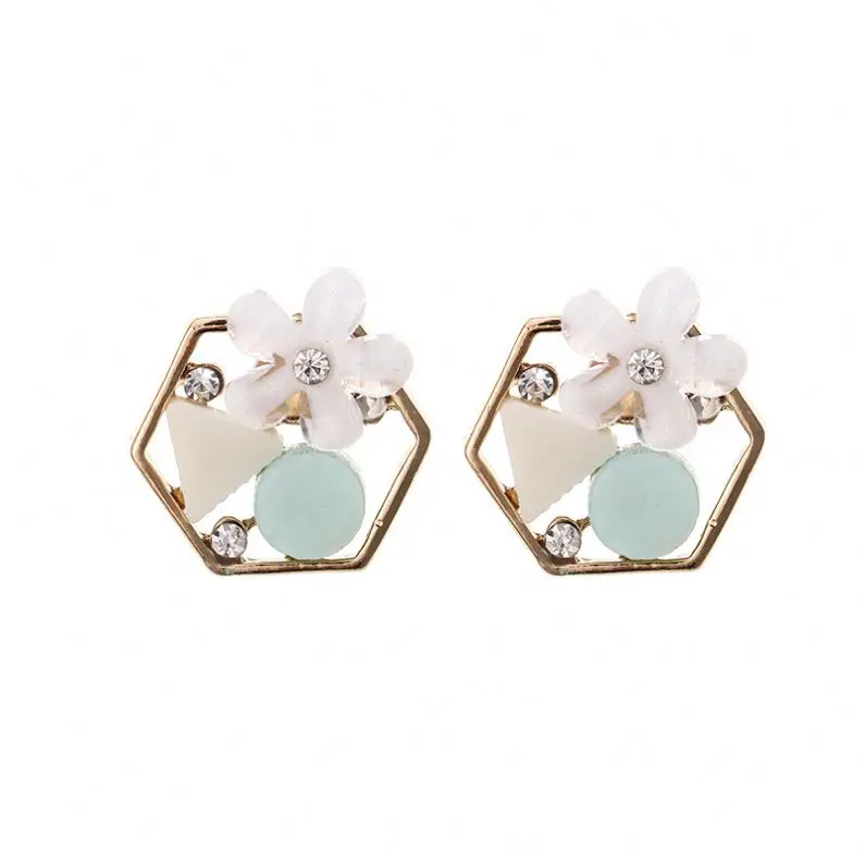 

Fashion Design Geometry Hanging Earrings Diamond Huggie Earrings Flower Resin Earrings Acrylic Gold For Women