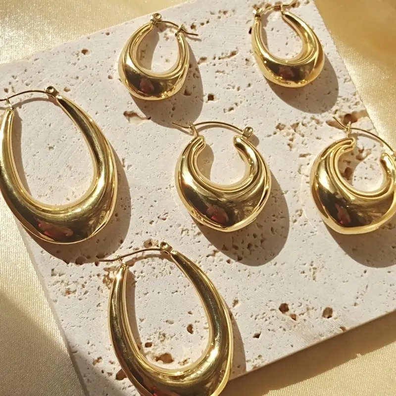 

Hollow Out Hoop Earring 18K Gold Plated Stainless Steel Hoop Earrings for Women, Gold color