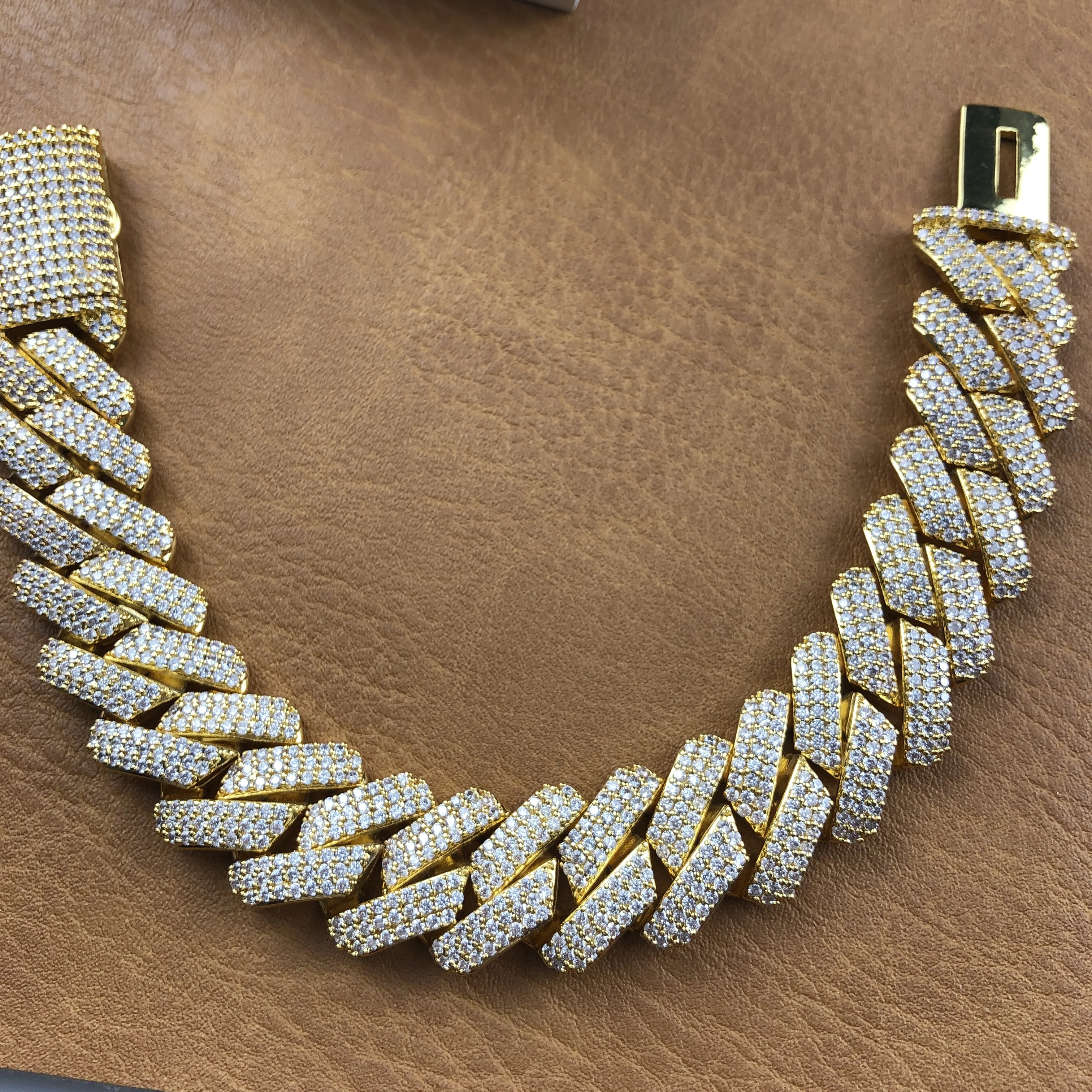 

Hot Sale Wholesale New 19MM Diamond Cuban Three Row Stone Bracelet Link Chain Gold