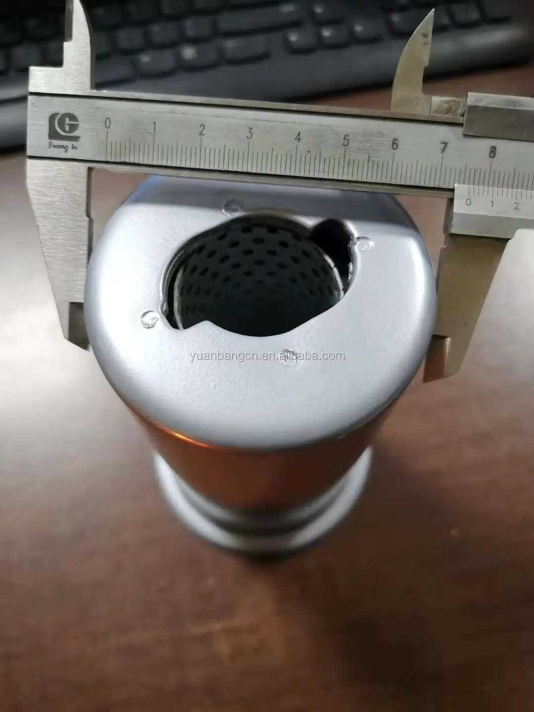 UC-R6121 c