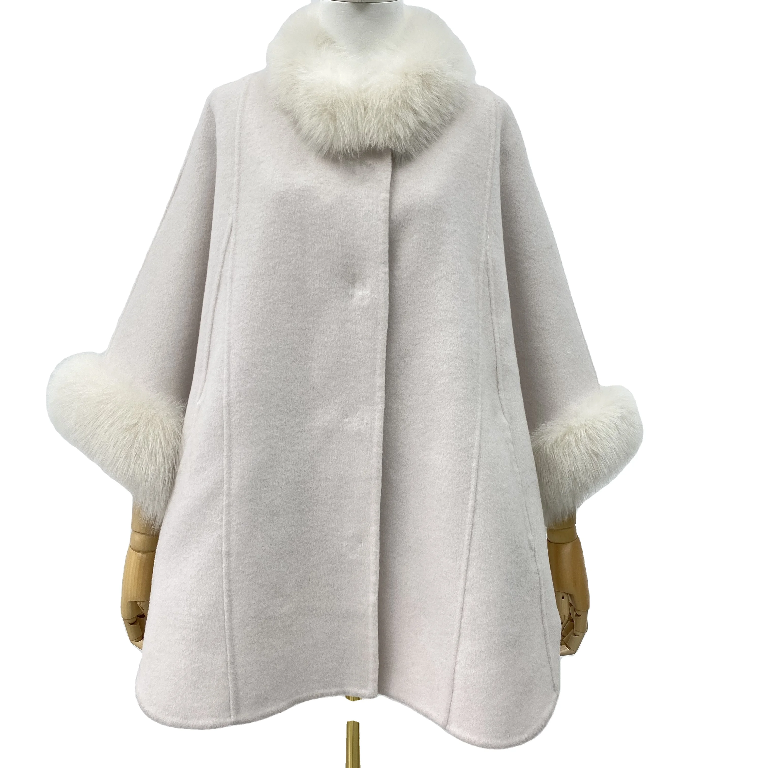 

2020 New design Loose Size Cashmere Coat Winter Women Warm Poncho Oversize Long Wool Coat Poncho with Genuine Fox Fur Collar