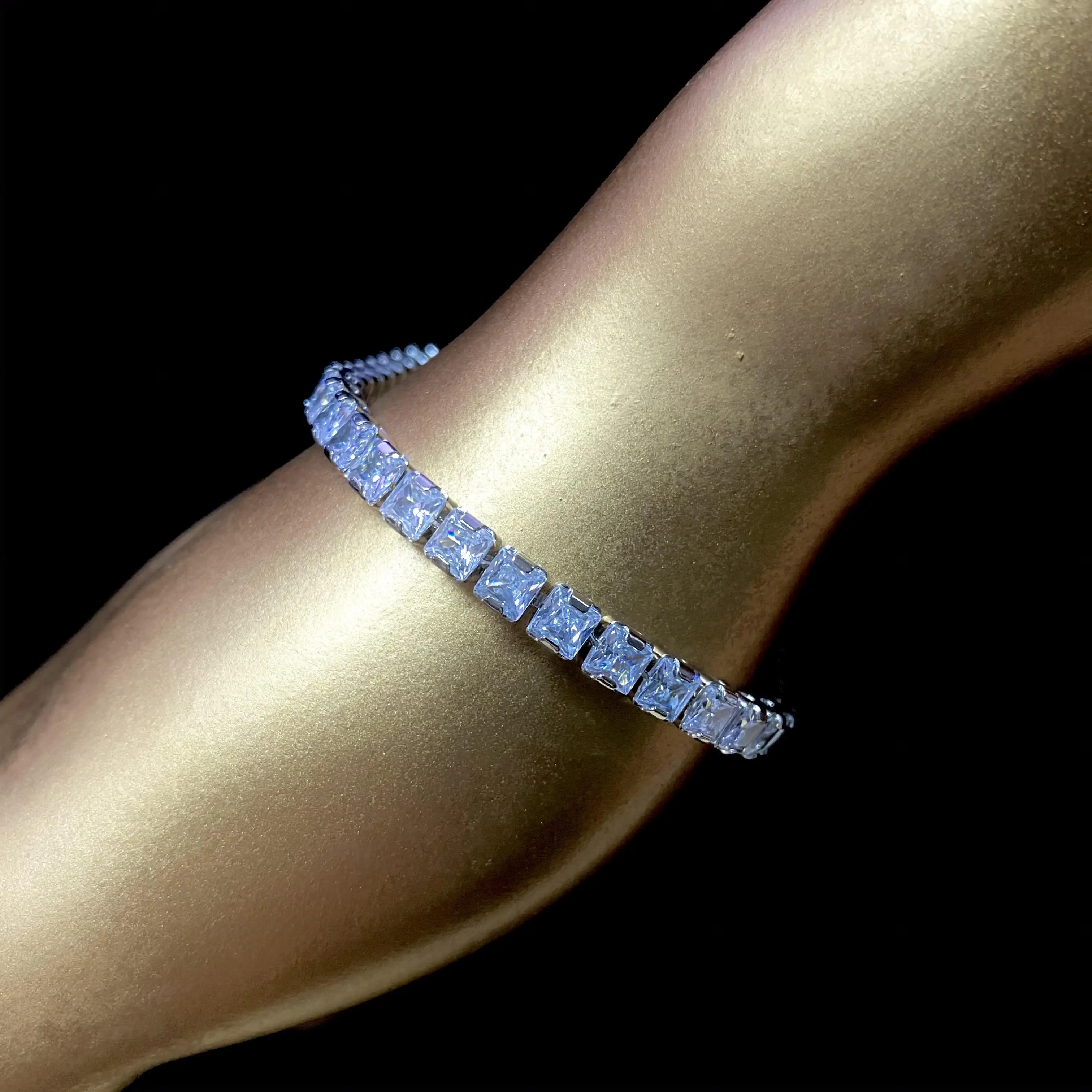 

Reasonable price Choker Necklace Moissanite Iced Out Iced Out Watch Diamond