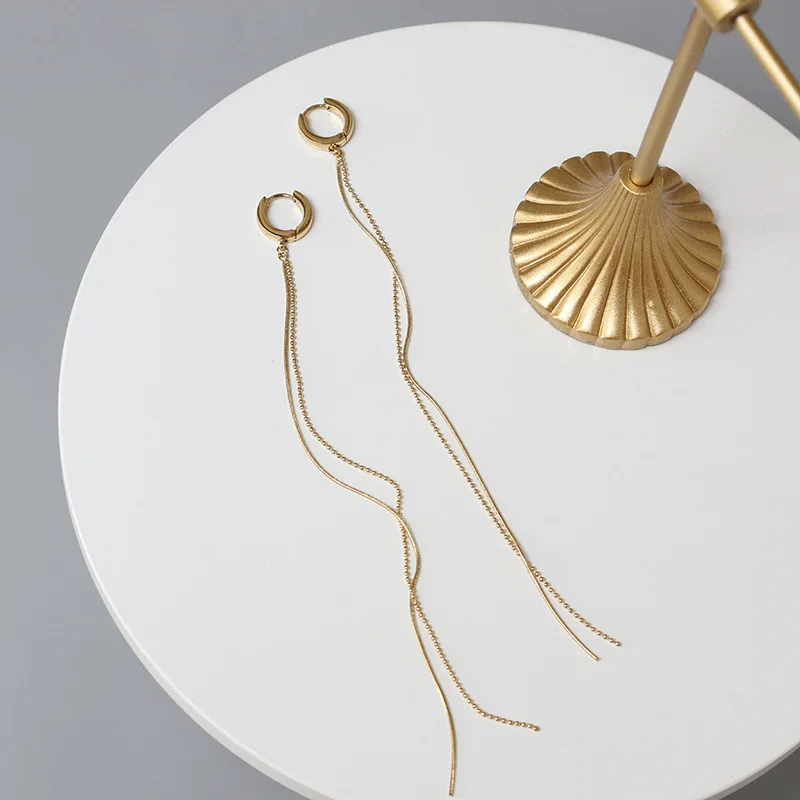 

Real Gold Plated Stainless Steel Snake Chain Tassel Hoop Earring Korea Style Titanium Bead Chain Helix Cartilage Hoop Earring