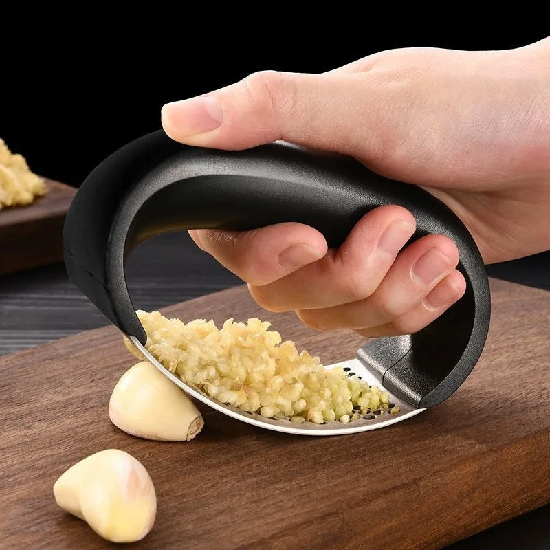 

Press Household Garlic Masher Kitchen Gadgets Squeezing Garlic Garlic Masher For Kitchen