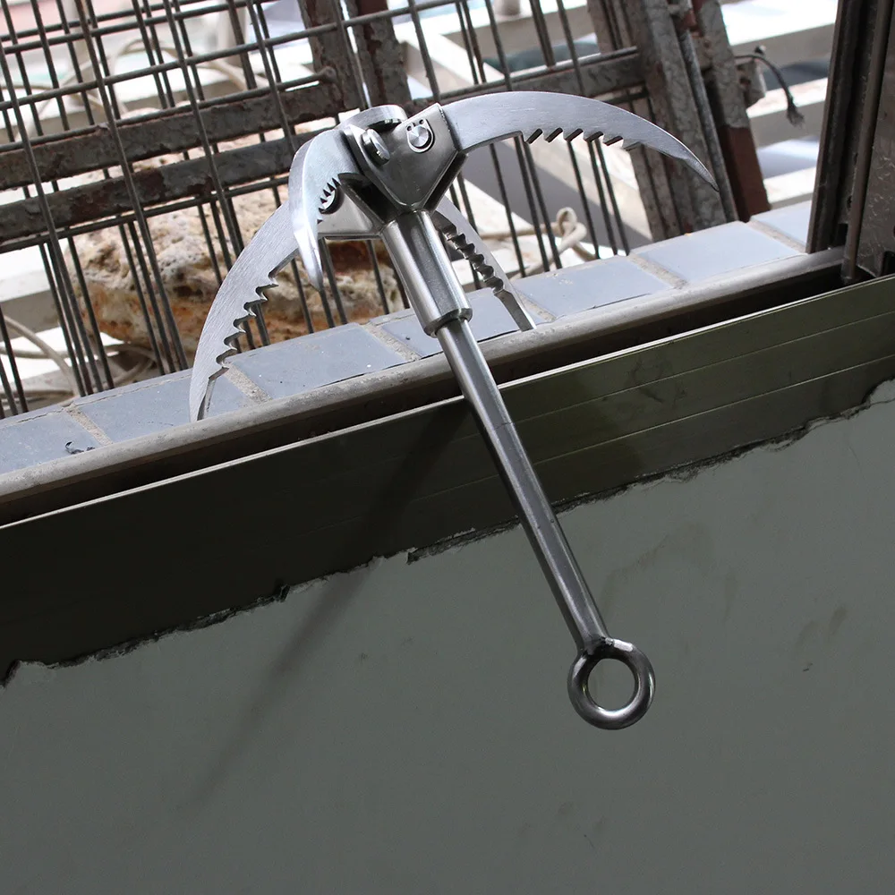 Waterproof Capsule Case Mini Grappling Hook Multifunction Titanium Hand Tool for Emergency