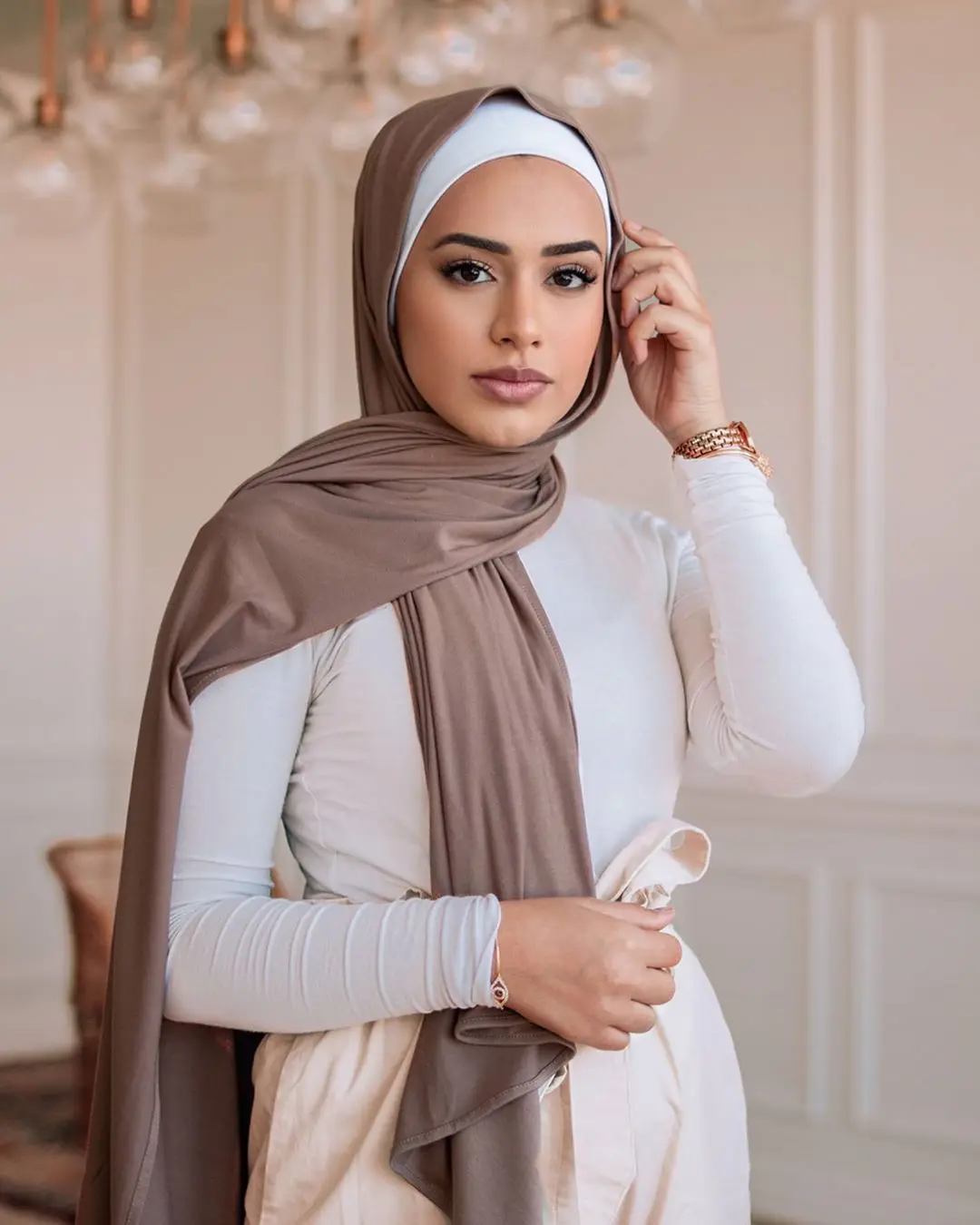 doos circulatie waarom Premium Big Size Muslim Woman Cotton Jersey Hijab Scarf With Good Stitch  Stretchy Shawls Scarf For Women - Buy Jersey Hijab,Women Scarf,Stretchy  Cotton Jersey Hijab Product on Alibaba.com