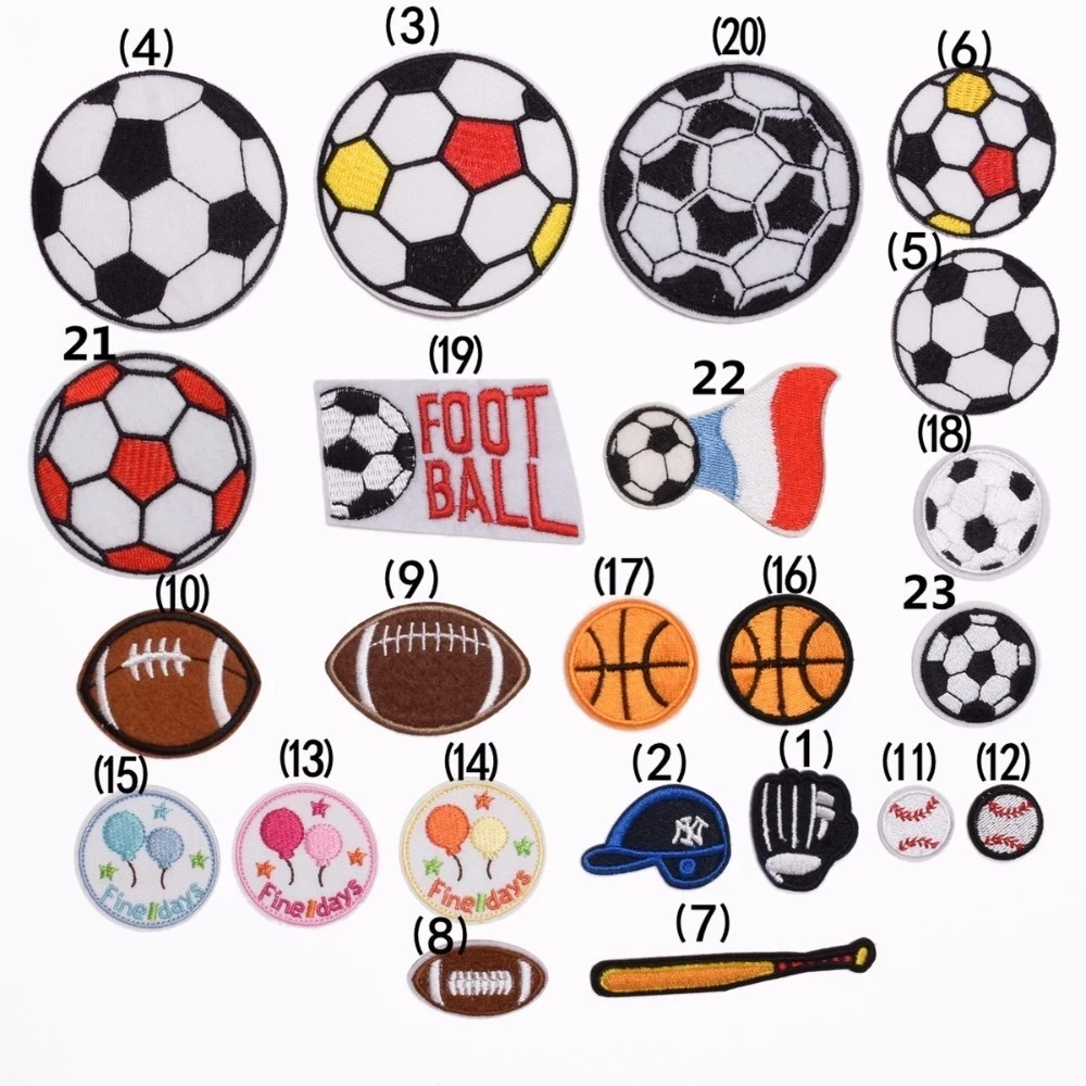 

Cartoon Iron On Football Patches Embroidered Soccer Stickers Diy Sport Balls appliques for Jeans Clothes backpack Motif Badge