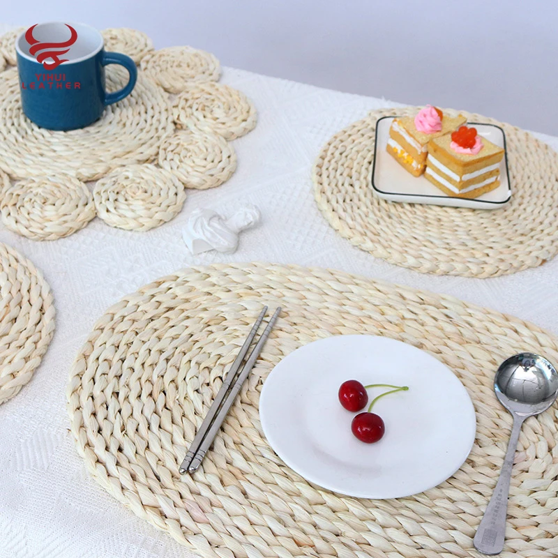 

Handmade Straw Woven Corn Husk Home Casserole with Heat Insulation Tea Mat Dining Cup Placemats